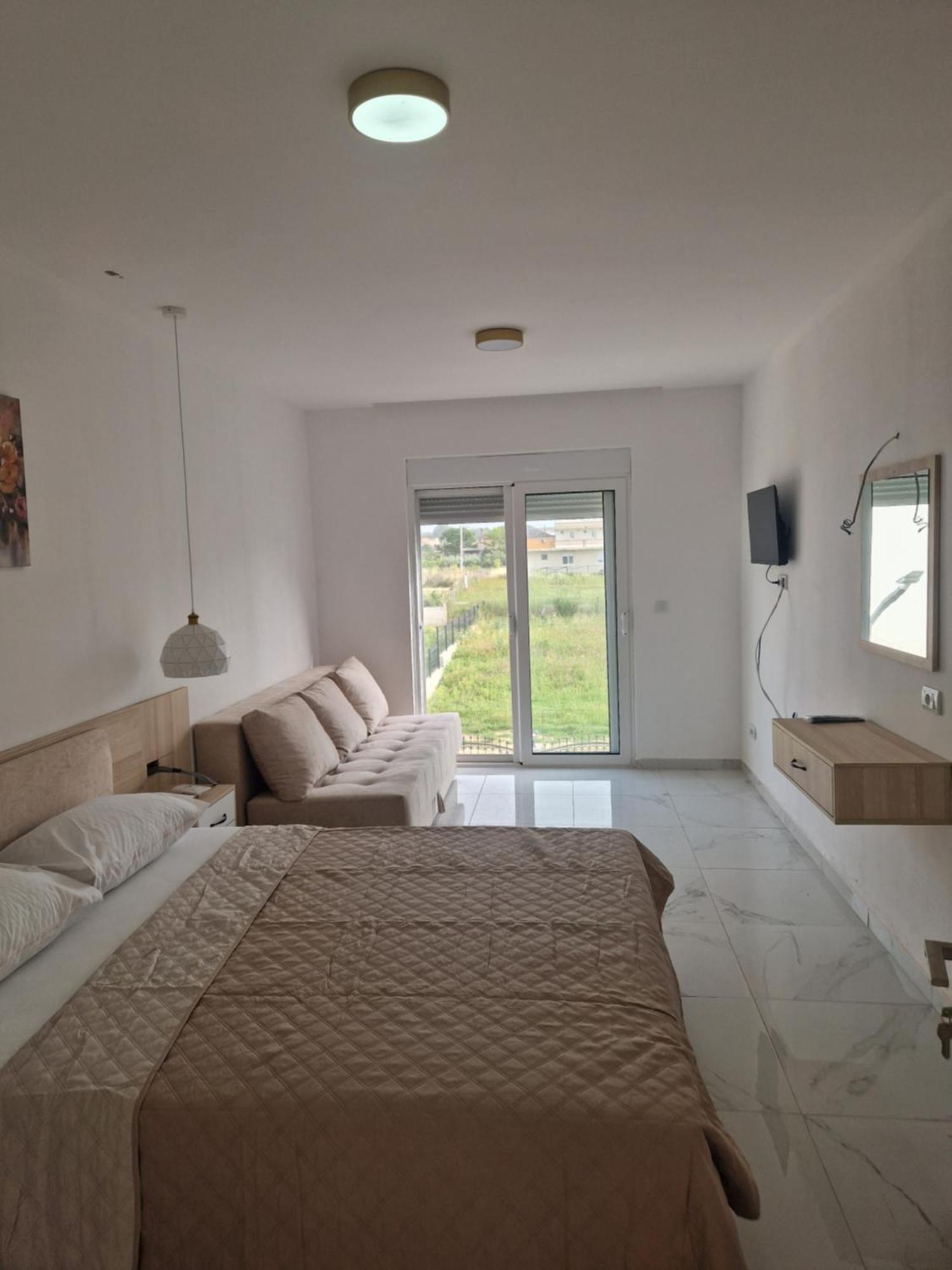 Ivana Apartments Улцинь Экстерьер фото