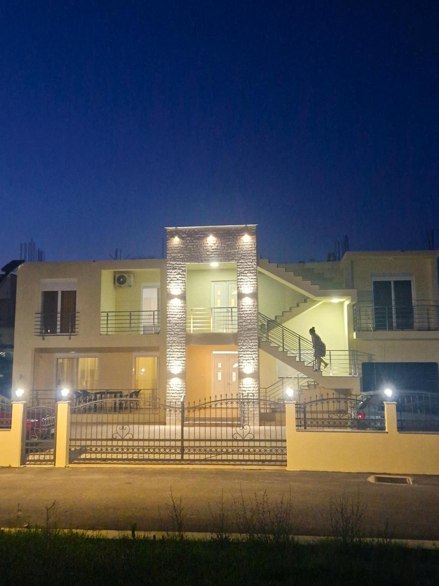 Ivana Apartments Улцинь Экстерьер фото